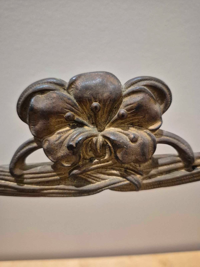 Antique Nouveau Iron Frame - photo 3