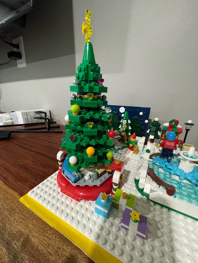 Lego Christmas Set - 3 sets in one - photo 4