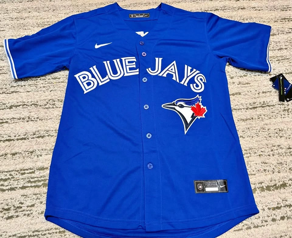 BNWT Toronto Blue Jays Men's Jersey – Guerrero 27 – Medium