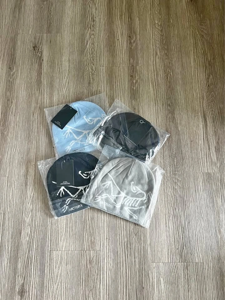 Arc'teryx Grotto Beanies