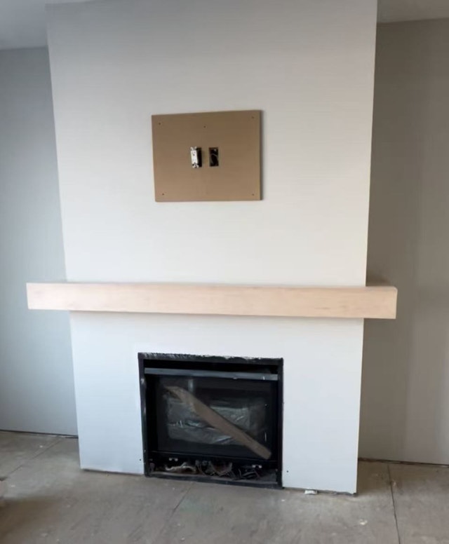 Fireplace Mantel and Feature Walls Installer - photo 3