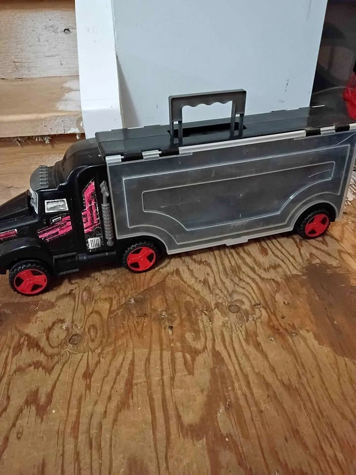 Toy Semi-Truck Car Carrying Case