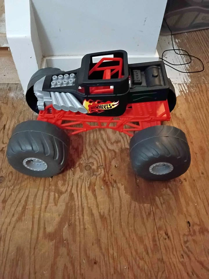 Hot Wheels Monster Truck