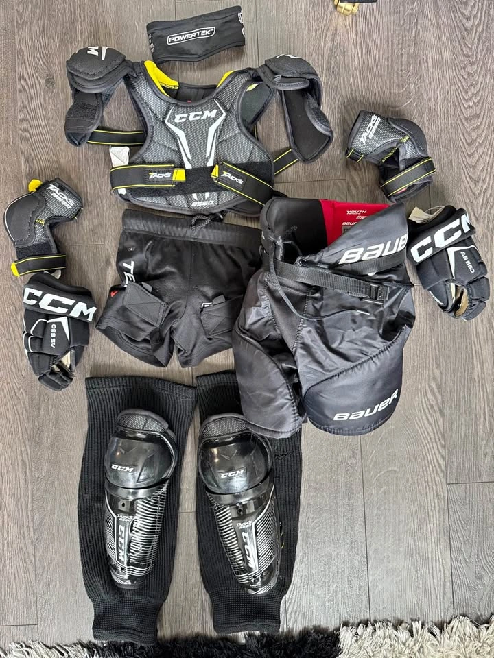 Hockey U7 Gear