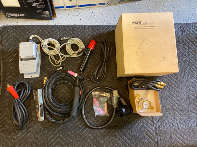 Brand new -Lotos AC/DC 200 TIG/Stick Welder - photo 4