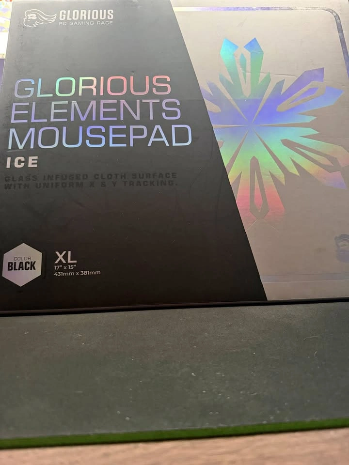 BRAND NEW Glorious Elements Mouse Pad XL - ICE Edition