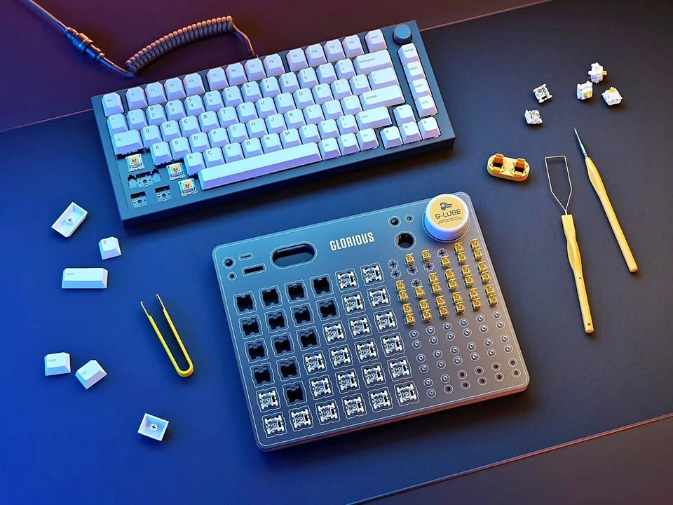 Glorious Lube Station - Mechanical Keyboard Lubing Organizer