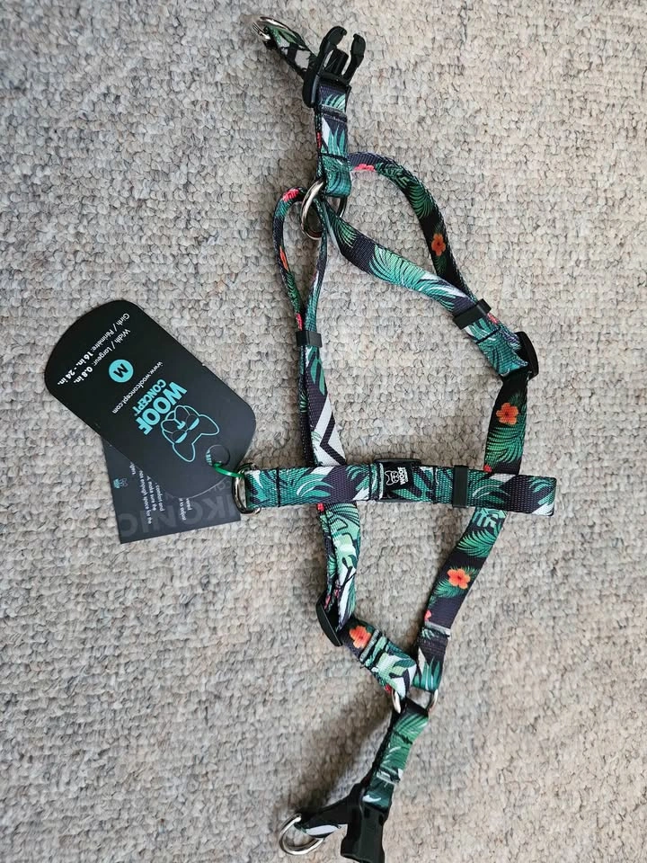 Woof concept dog harness medium Maui print - photo 3