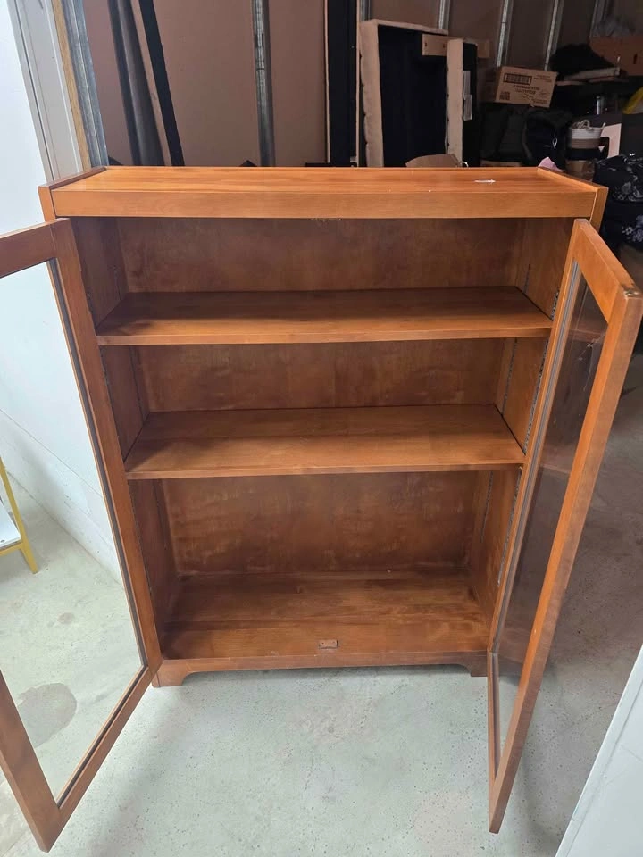 Vintage Solid Wood Display Cabinet / Bookshelf with Glass Doors - photo 2