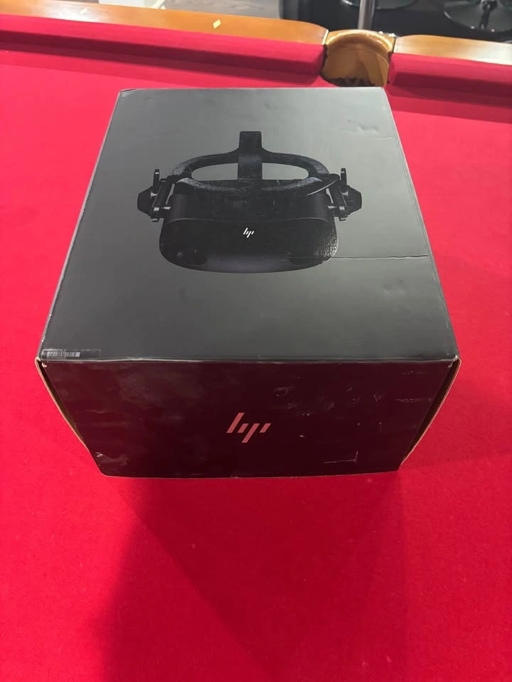 COMPLETE SET HP REVERB G2 WITH ORIGINAL BOX 🏈