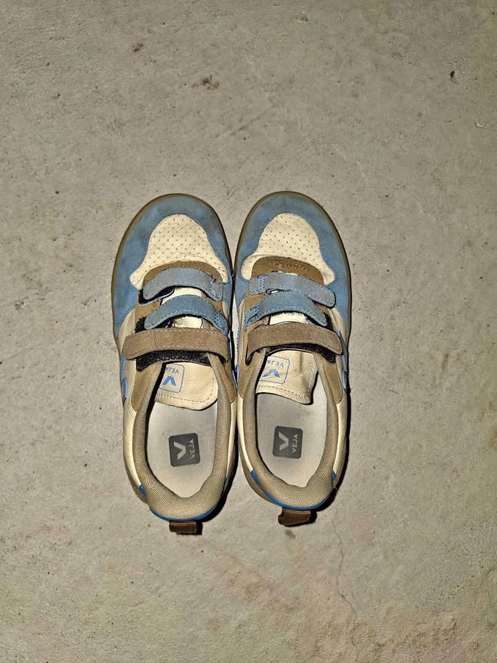 Veja Kids V-10 Velcro Sneakers US 4