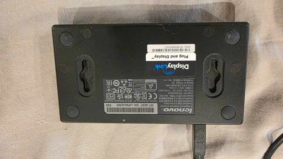 ThinkPad Pro Docking Station - photo 2