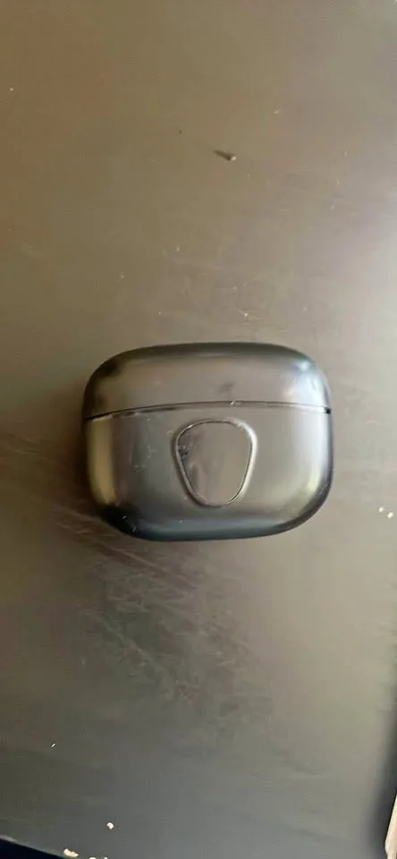 Headphones thumbnail