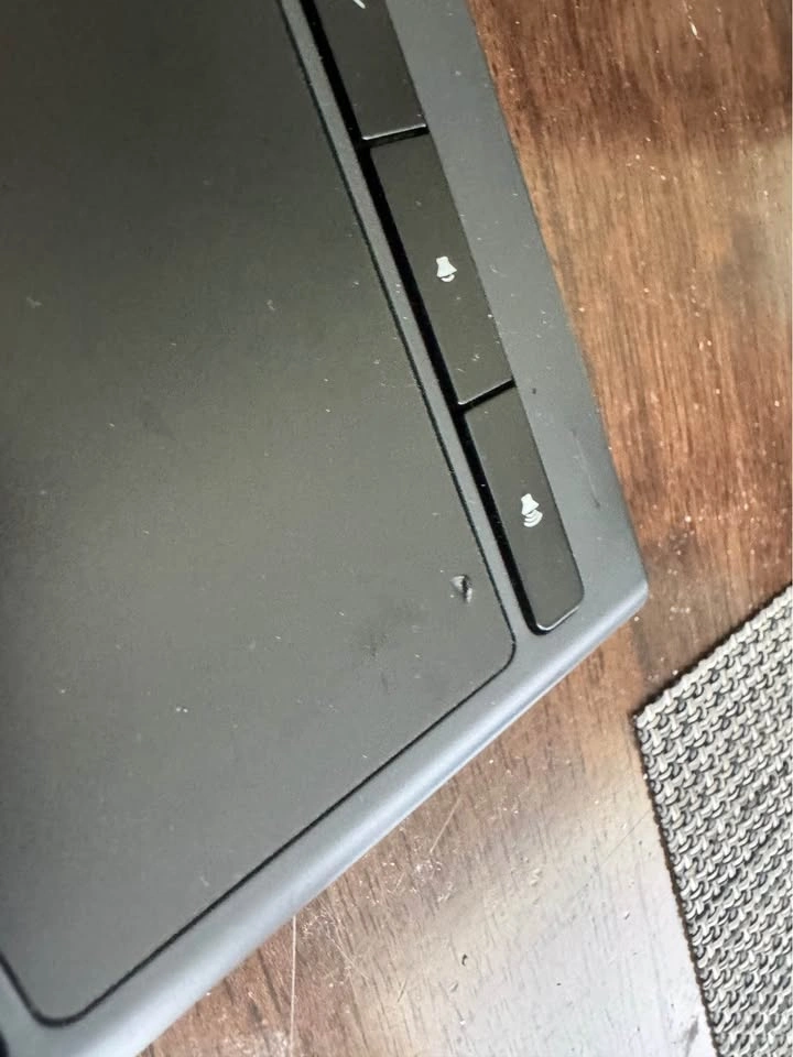Logitech k830 media keyboard - photo 2