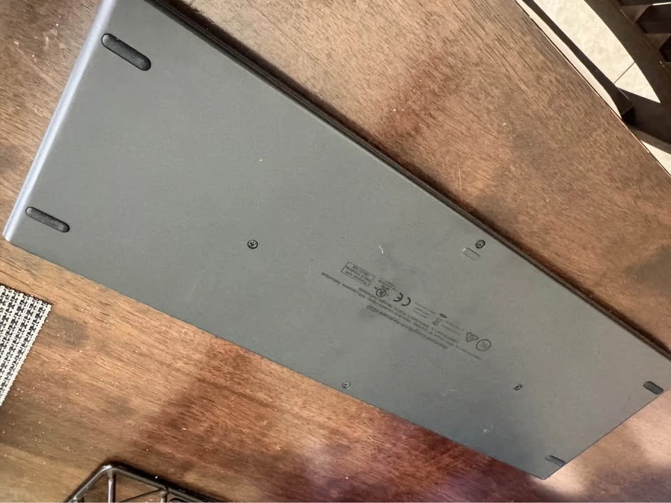 Logitech k830 media keyboard - photo 4