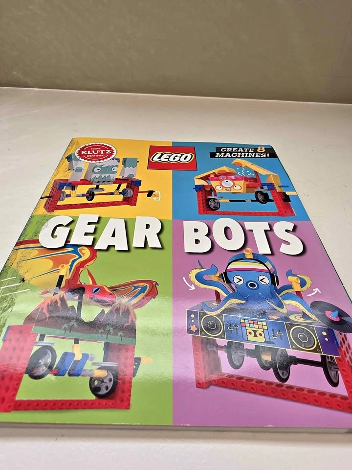 LEGO Klutz Gear Bots