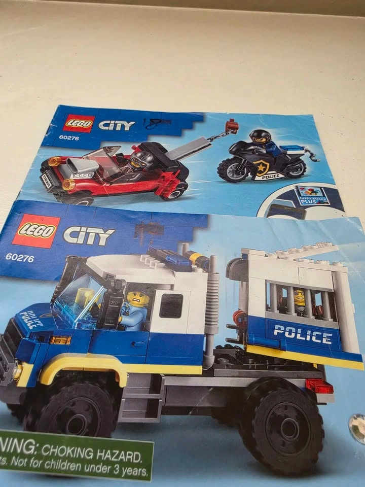 LEGO City 60276 Police Prisoner Transport - photo 2