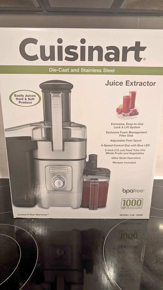 Cuisinart Juice Extractor - Model CJE-1000C