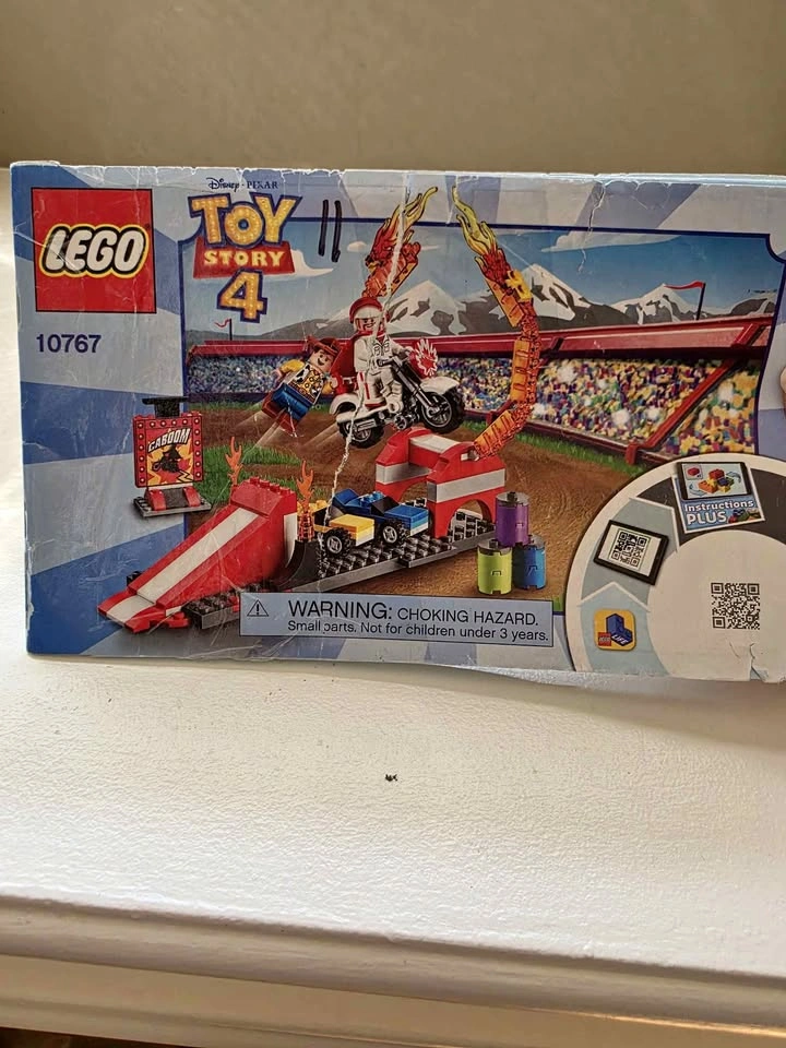 LEGO Toy Story 4 Duke Caboom's Stunt Show 10767