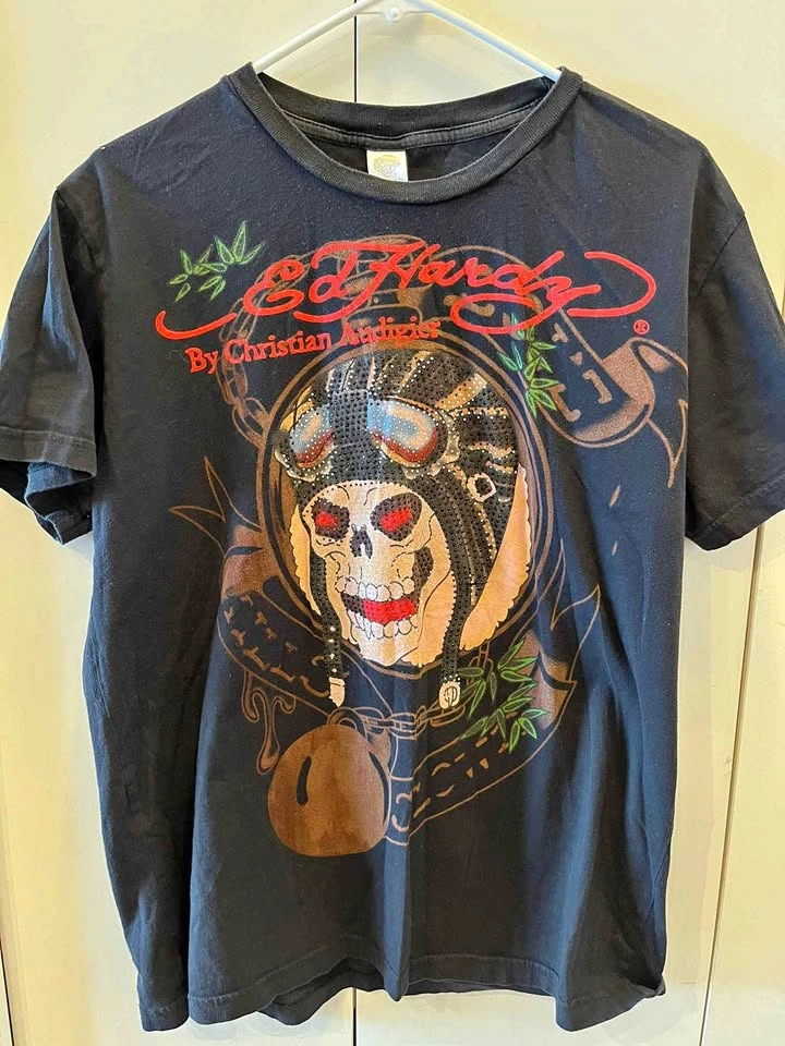 Ed Hardy T-Shirt - Size Large