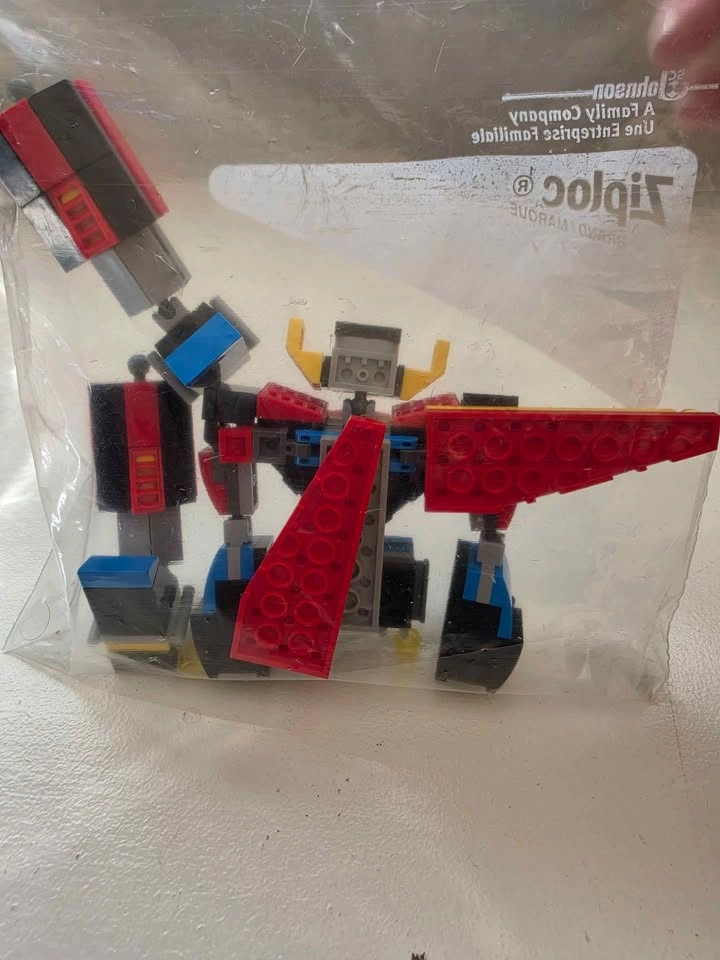 LEGO Creator 3-in-1 Super Robot 31124 - photo 3