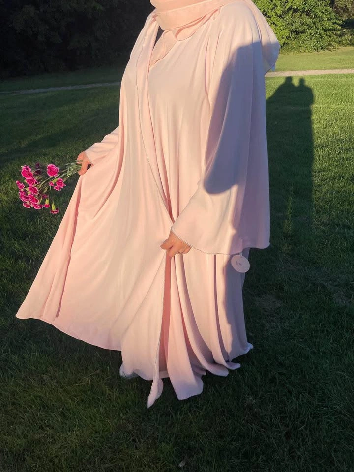 Luxury Silk-Touch Blush Pink Abaya Set (with Free Hijab) - photo 2