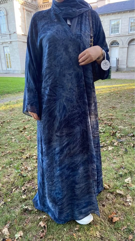 Luxury Textured Navy Blue Abaya Set (with Free Hijab) - photo 2
