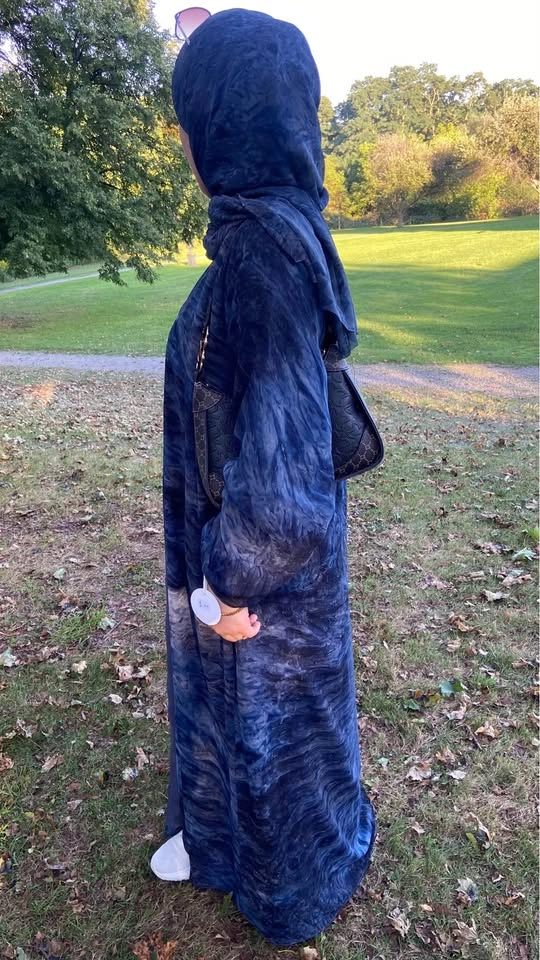 Luxury Textured Navy Blue Abaya Set (with Free Hijab) - photo 4