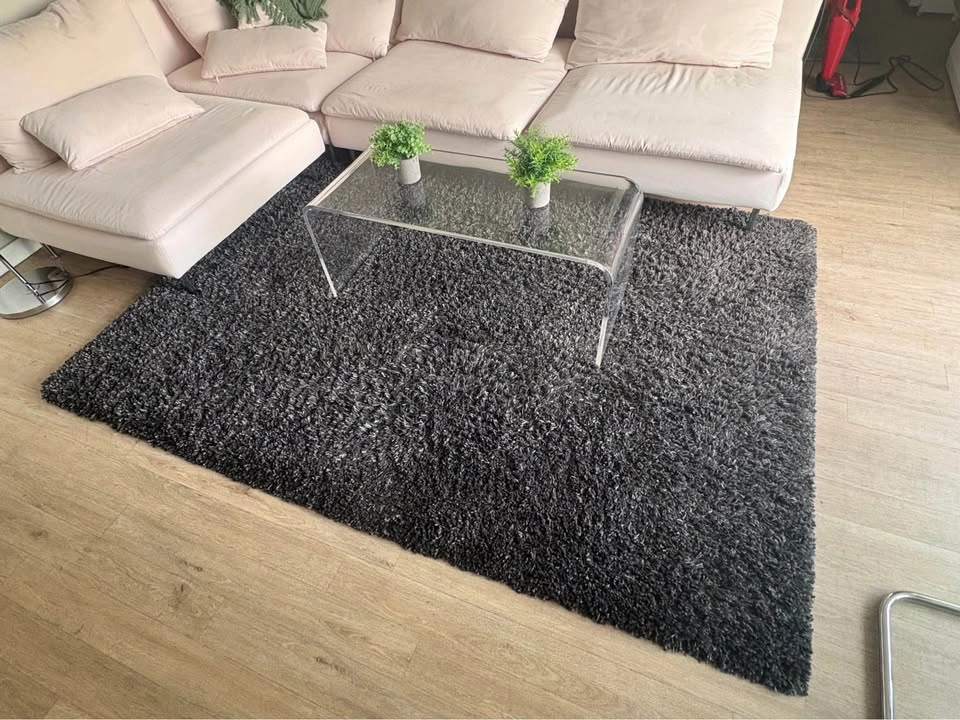 High Pile Shag Rug - Excellent Condition - photo 5