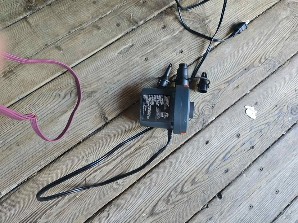 Bestway Sidewinder AC Electric Air Pump (Model 62140) - photo 3