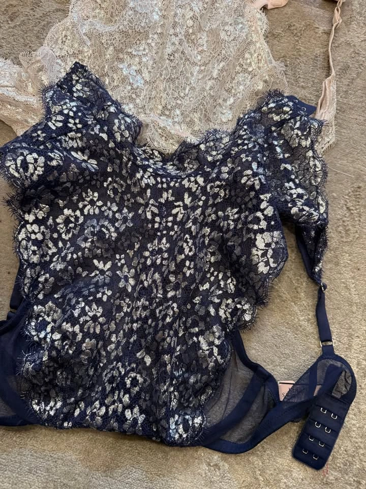 Victoria's Secret Lace Lingerie Lot - photo 5