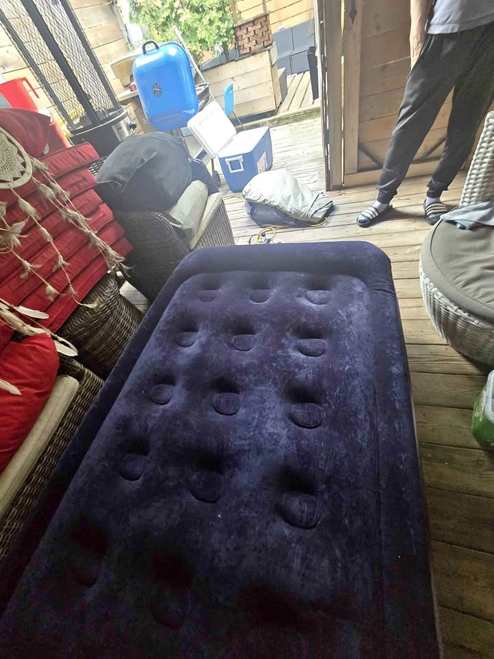 Outbound Twin Size Air Mattress - Double High Profile