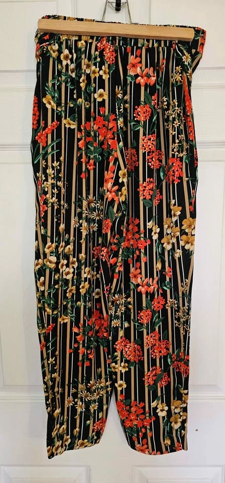 ZARA Basic Floral Striped High-Waist Paperbag Pants - Size M - photo 2