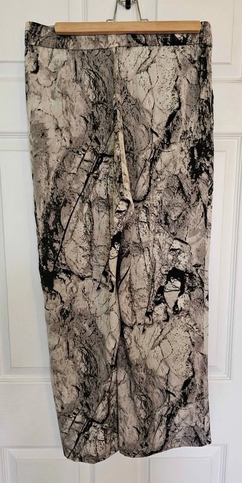 Brand New Women's High-Waisted Marble Print Wide-Leg Trousers - - photo 2