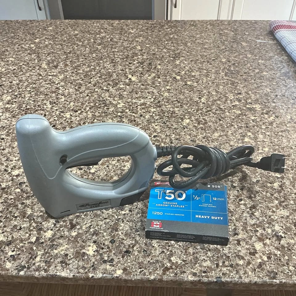 POWER SHOT ELECTRIC STAPLE GUN