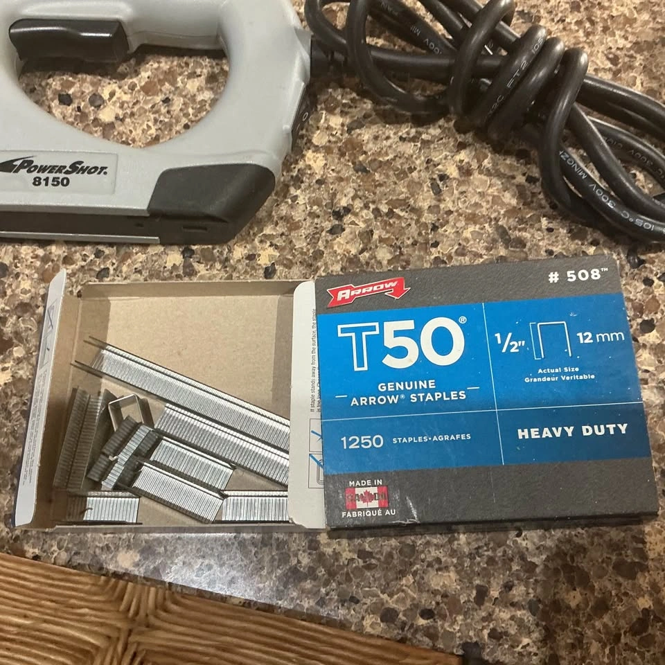 POWER SHOT ELECTRIC STAPLE GUN - photo 3