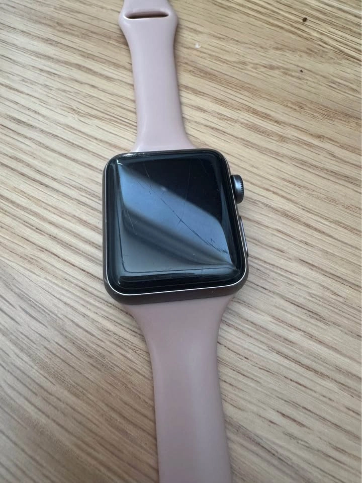 Apple Watch Series 3 - photo 2