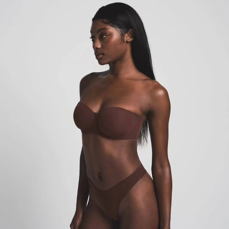 SKIMS Fits Everybody Strapless Bra 32C - photo 4