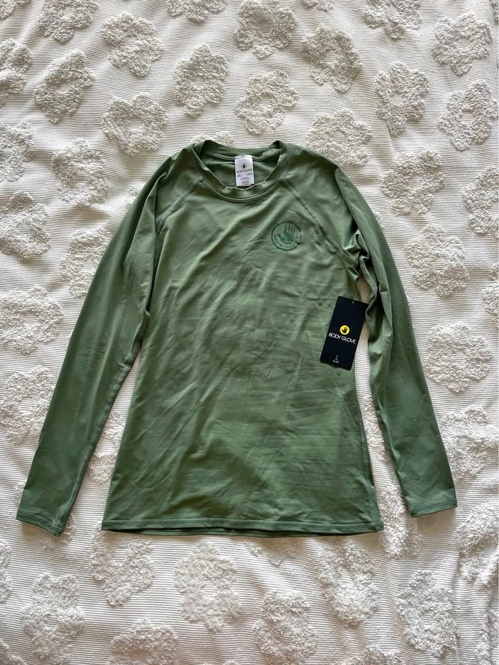 BNWT Body Glove Sleek Rashguard (S)