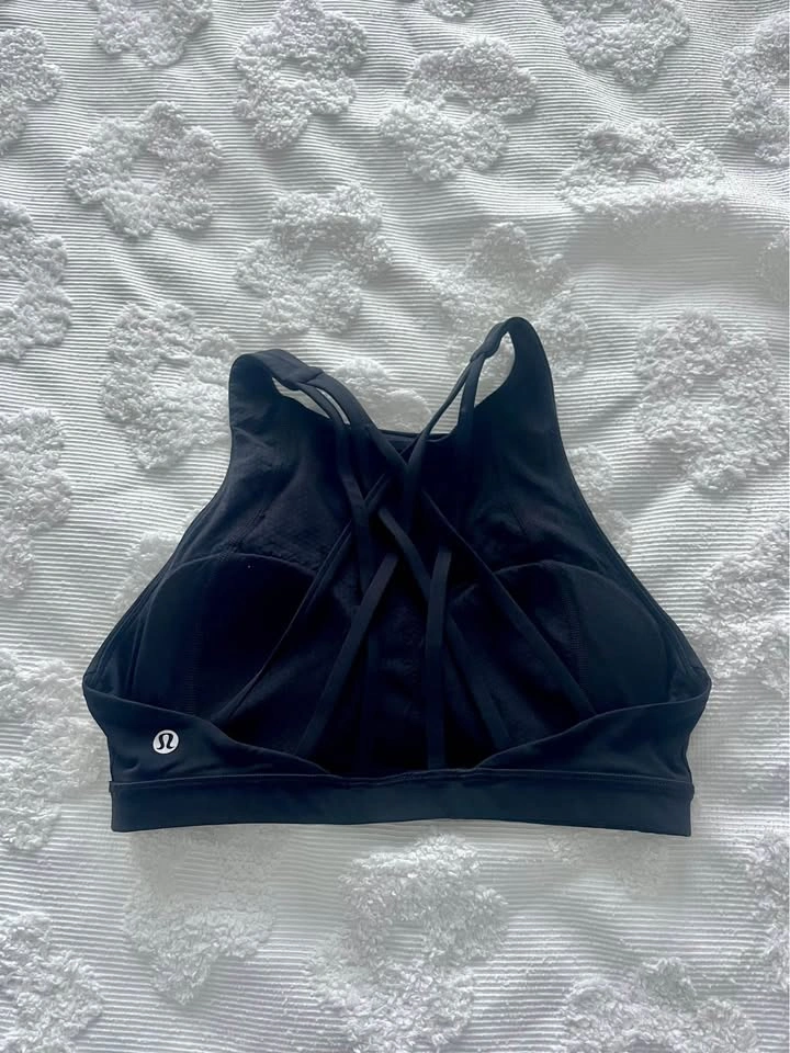 Lululemon High Neck Energy Sports Bra