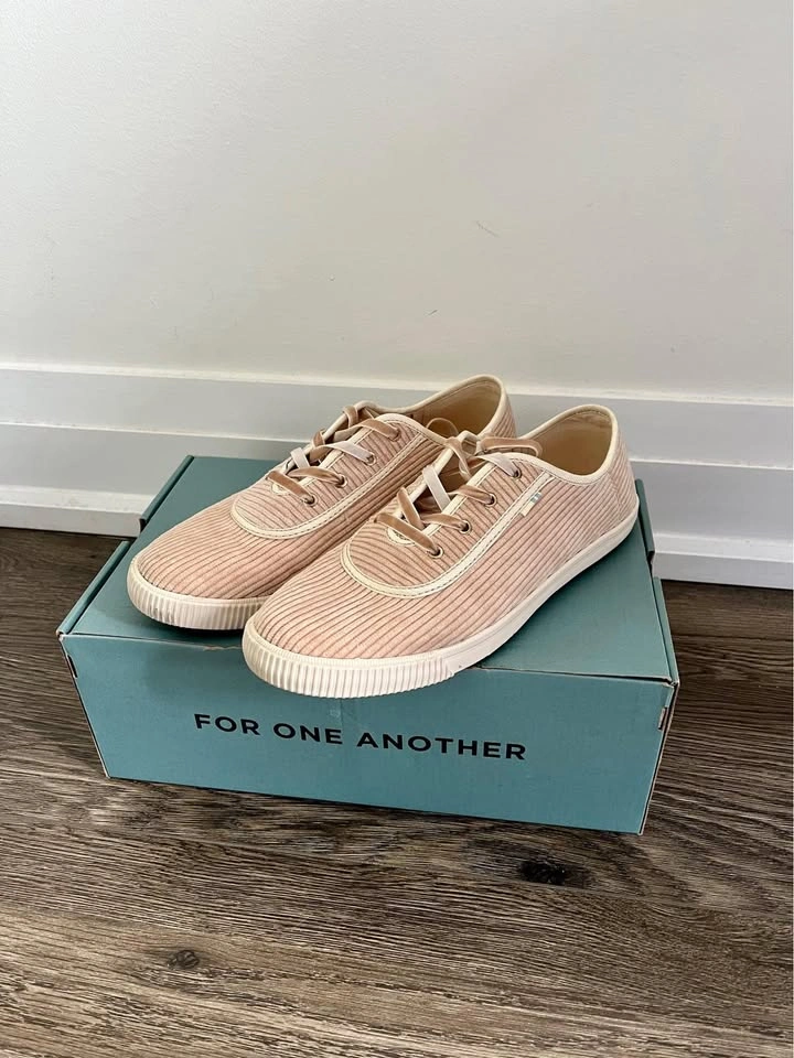 New Toms Sneakers