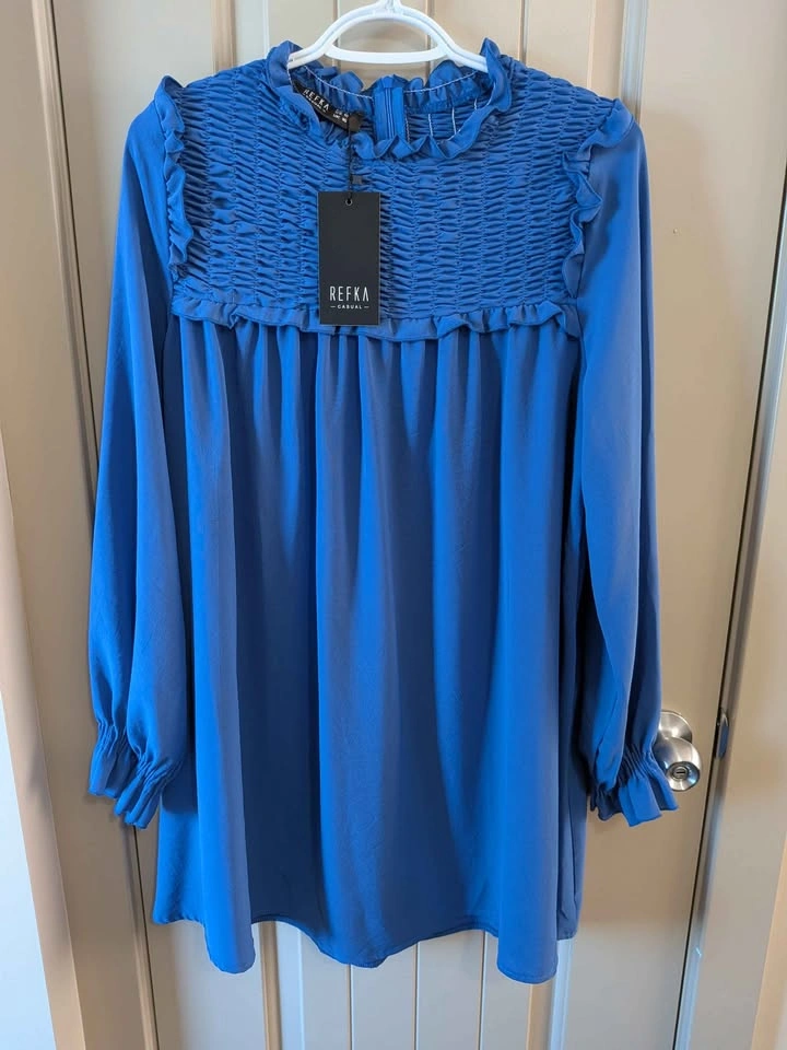 Closet Clear out - Women's clothing Medium and Large - photo 2