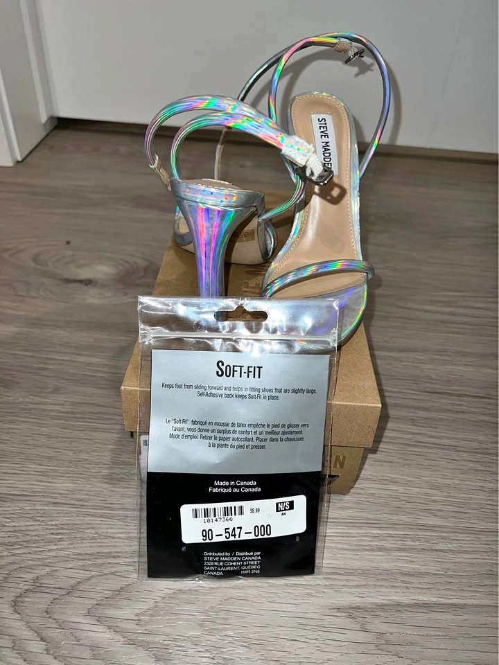 Steve Madden BECKY Iridescent Heels – Size 6