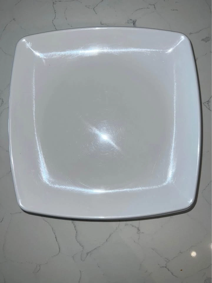 Set of 4 White Square Ceramic Dinner Plates - photo 2