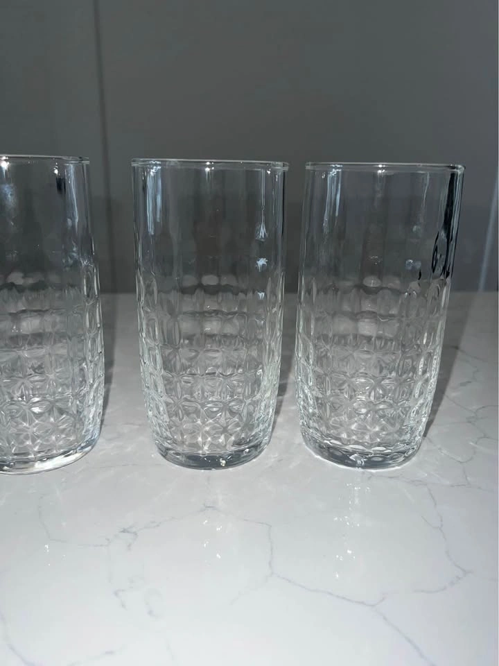 Set of 4 Textured Glasses- Moving Sale - photo 3