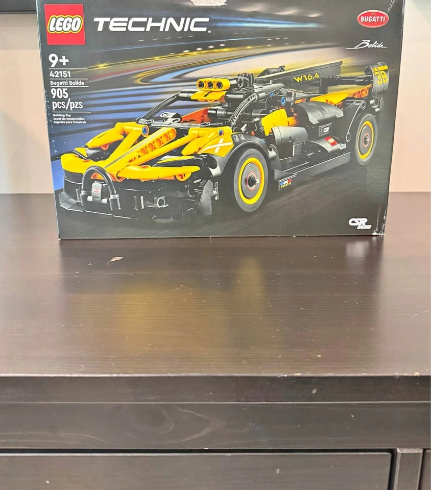 Retired Lego Technic Bugatti Bolide 42151