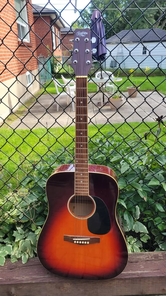 $220 Tradition Dreadnaught Acoustic Guitar - Tobacco Sunburst - photo 2