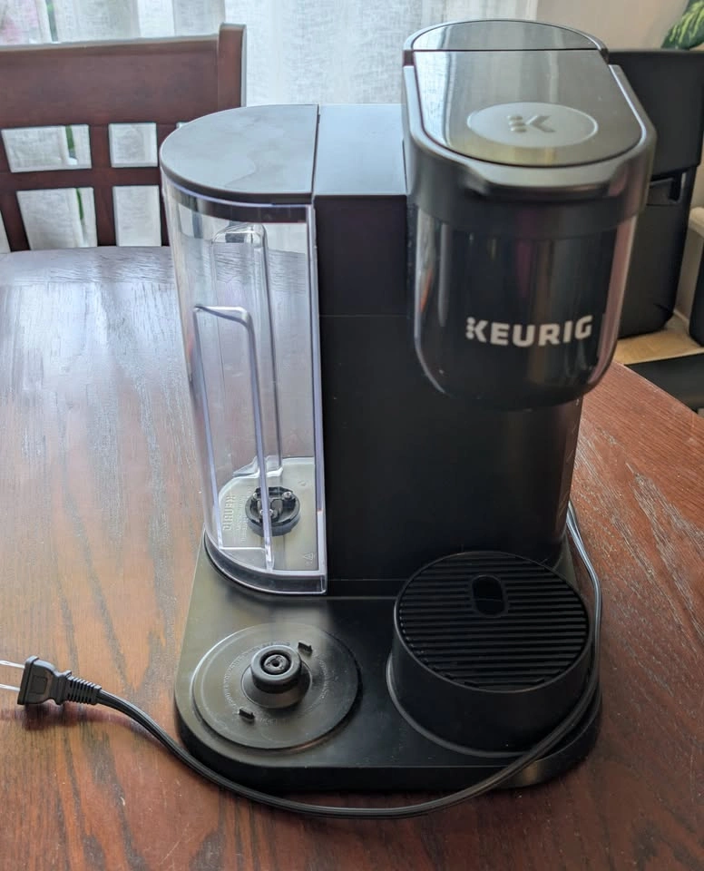 Keurig K-Cafe Essentials (frother not working) - photo 3