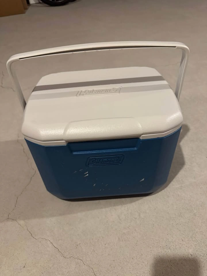 Coleman Hard Cooler - photo 4