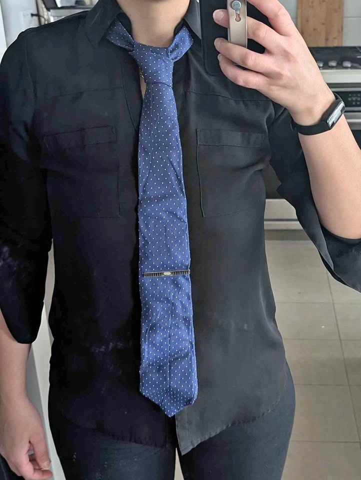 BOSS Hugo Boss 100% Silk Men's Tie – Blue with White Polka Dots